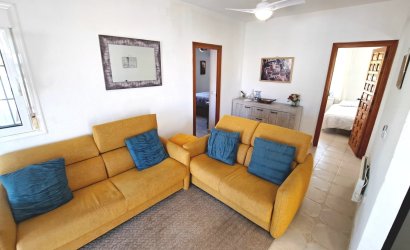 Revente - Villa -
Orihuela Costa - Costa Blanca