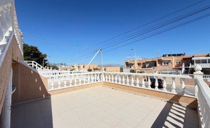 Herverkoop - Town House -
Gran Alacant - Monte y Mar Alto
