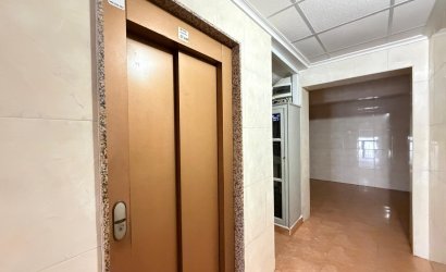 Herverkoop - Apartment -
Torrevieja - Estacion De Autobuses