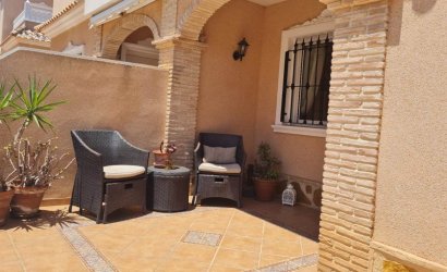 Revente - Villa -
Villamartin - Costa Blanca