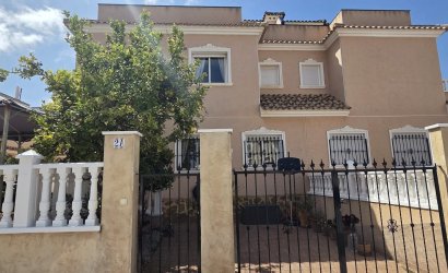 Revente - Villa -
Villamartin - Costa Blanca