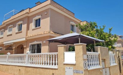 Revente - Villa -
Villamartin - Costa Blanca