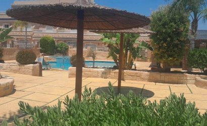 Revente - Villa -
Villamartin - Costa Blanca