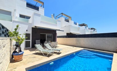 Herverkoop - Villa -
Ciudad Quesada - Costa Blanca
