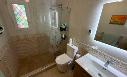 Revente - Villa -
Los Montesinos - La Herrada