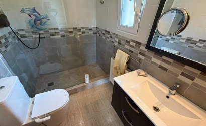 Revente - Villa -
Los Montesinos - La Herrada