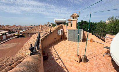 Revente - Villa -
Los Montesinos - La Herrada