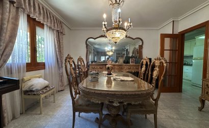 Revente - Villa -
Torrevieja - Los Balcones
