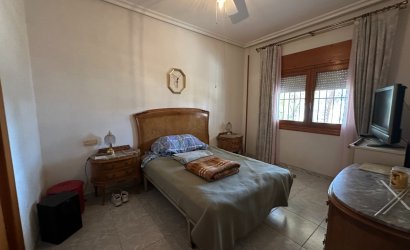 Revente - Villa -
Torrevieja - Los Balcones