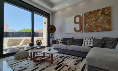 Herverkoop - Villa -
Torrevieja - Costa Blanca