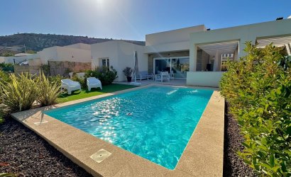 Resale - Villa -
Algorfa - La finca Golf