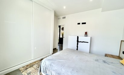 Reventa - Villa -
Villamartin - Costa Blanca