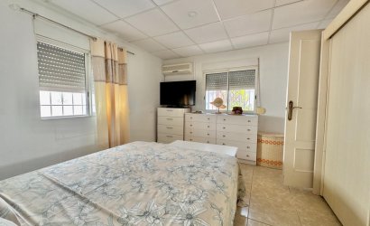 Herverkoop - Villa -
Dolores - Comunidad Valenciana