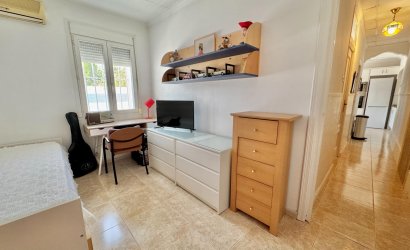 Herverkoop - Villa -
Dolores - Comunidad Valenciana
