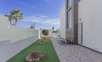 Resale - Villa -
Orihuela Costa - Costa Blanca