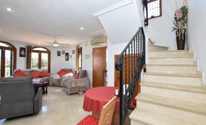 Herverkoop - Villa -
Algorfa - Inland