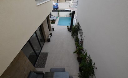Herverkoop - Villa -
Los Montesinos - Costa Blanca