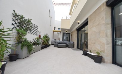Herverkoop - Villa -
Los Montesinos - Costa Blanca
