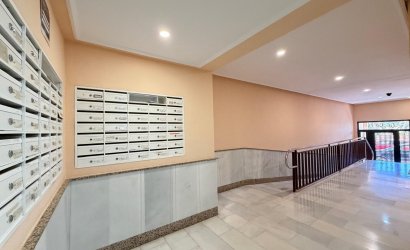 Resale - Apartment -
Torrevieja - Playa del Cura
