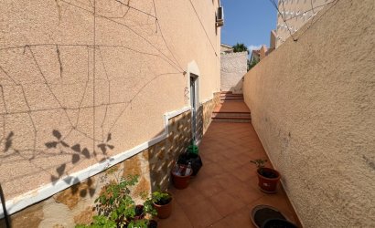 Herverkoop - Villa -
Ciudad Quesada - Costa Blanca