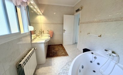 Herverkoop - Villa -
Ciudad Quesada - Costa Blanca
