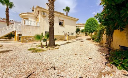 Herverkoop - Villa -
Ciudad Quesada - Costa Blanca
