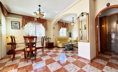 Herverkoop - Town House -
Orihuela Costa - Costa Blanca