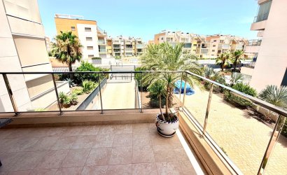 Herverkoop - Apartment -
Orihuela Costa - Costa Blanca