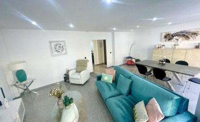 Herverkoop - Apartment -
Orihuela - Inland