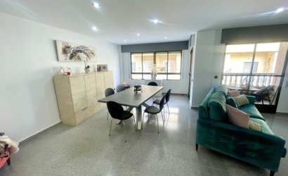 Herverkoop - Apartment -
Orihuela - Inland