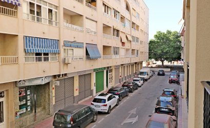 Herverkoop - Apartment -
Torrevieja - Acequion