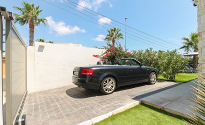 Reventa - Villa -
Orihuela Costa - Costa Blanca