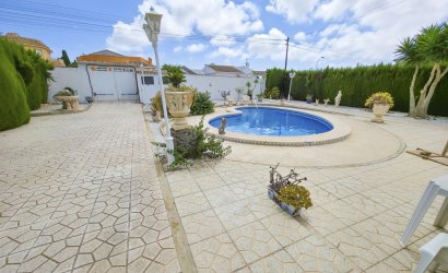 Revente - Villa -
Torrevieja - Costa Blanca