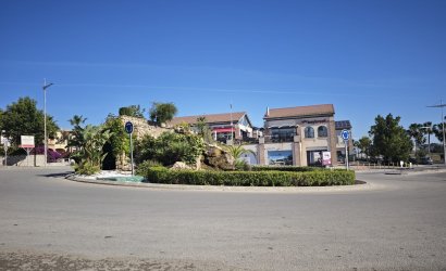 Herverkoop - Villa -
Algorfa - Inland