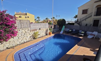 Herverkoop - Villa -
Algorfa - Inland