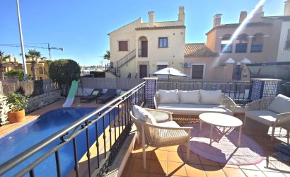 Herverkoop - Villa -
Algorfa - Inland