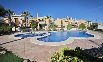 Herverkoop - Villa -
Algorfa - Inland
