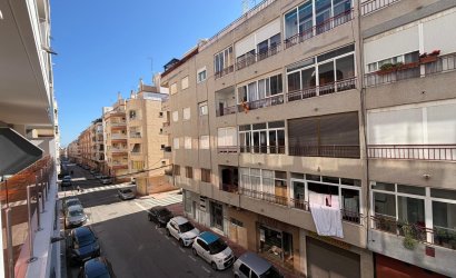 Herverkoop - Apartment -
Torrevieja - Estacion De Autobuses