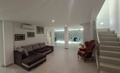 Herverkoop - Villa -
Rojales - Inland