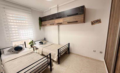 Resale - Apartment -
Torrevieja - Estacion De Autobuses
