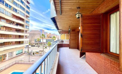 Revente - Apartment -
Torrevieja - Acequion