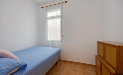 Revente - Apartment -
Torrevieja - Paseo Maritimo