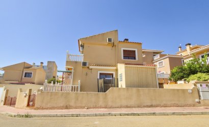 Reventa - Villa -
Villamartin - Costa Blanca