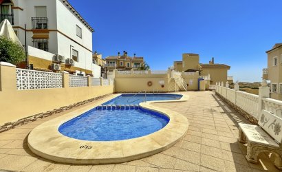 Reventa - Villa -
Villamartin - Costa Blanca