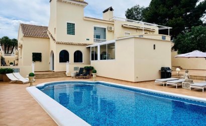 Herverkoop - Villa -
San Miguel de Salinas - Inland