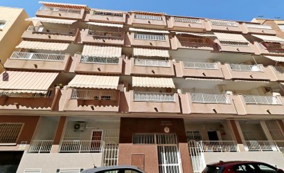 Herverkoop - Apartment -
Torrevieja - Playa del Cura