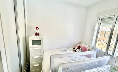 Revente - Villa -
Villamartin - Costa Blanca
