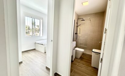Revente - Villa -
Villamartin - Costa Blanca