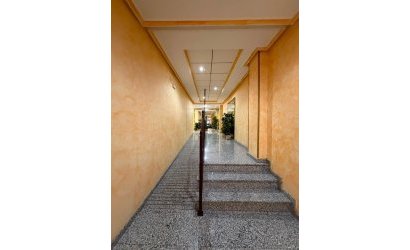 Herverkoop - Apartment -
Torrevieja - Estacion De Autobuses