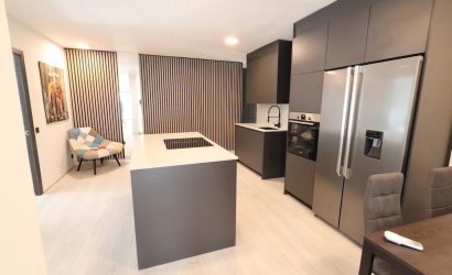 Revente - Attique -
Torrevieja - Costa Blanca